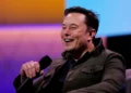 Elon Musk makes $43 billion offer to acquire Twitter